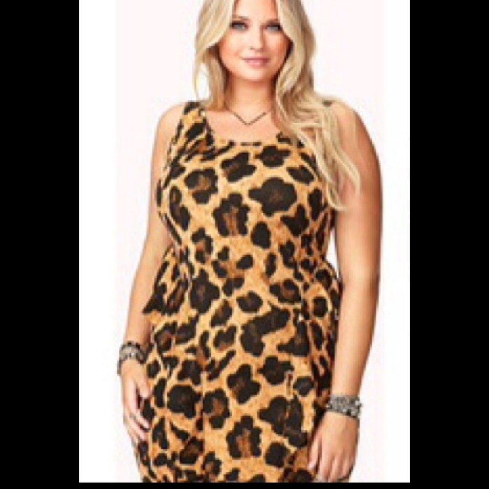 Leopard print peplum Dress 2x